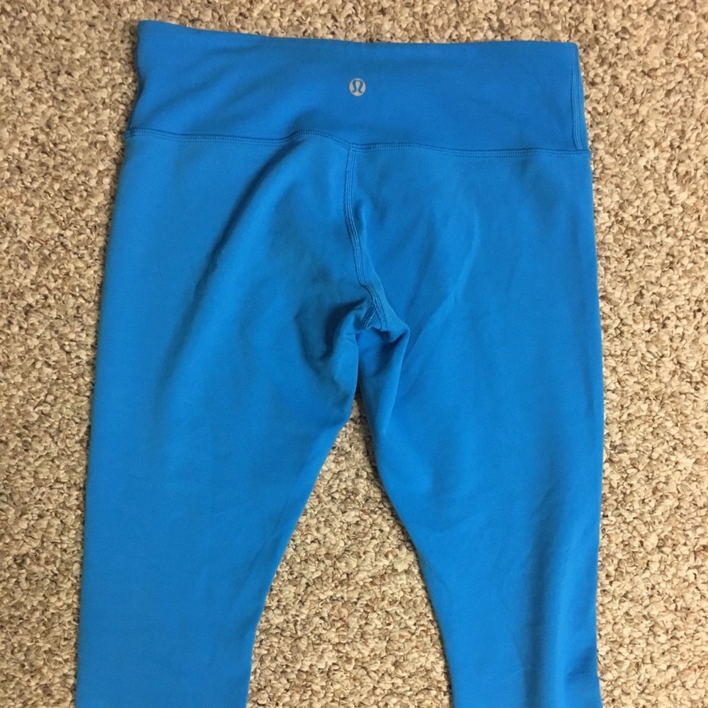 Lululemon Cropped Legging - Size 8